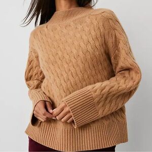Ann Taylor Women's  Cashmere Cable Sweater Size Small ( Color Camel)